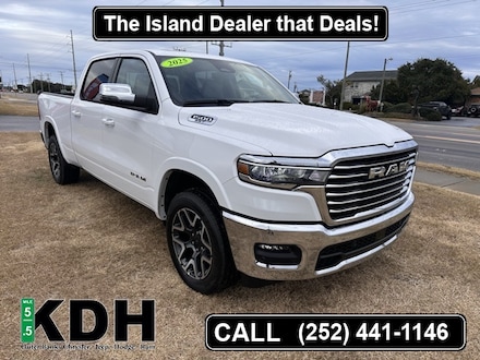 2025 Ram 1500 LARAMIE CREW CAB 4X4 6'4 BOX Pickup