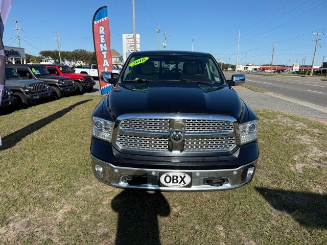2016 Ram 1500 Laramie photo 2