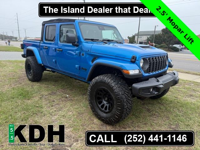 2025 Jeep Gladiator Sport S Auto's photo