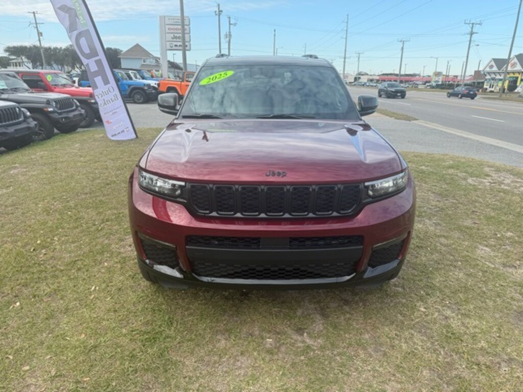 New 2025 Jeep Grand Cherokee L LIMITED 4X4 Sport Utility