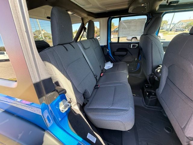 2026 Jeep Wrangler 4-Door Sport S - Photo 11