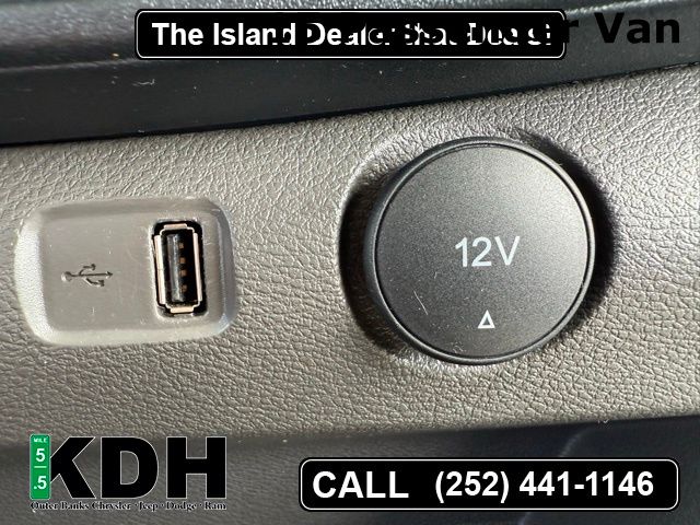 2024 Ford Transit Passenger Van XLT - Photo 24