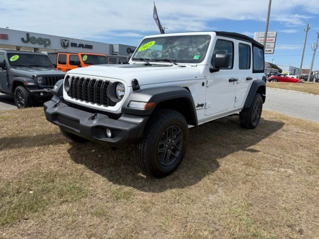 New 2025 Jeep Wrangler 4-DOOR SPORT S Sport Utility