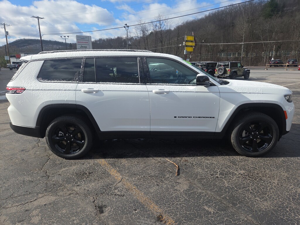 New 2026 Jeep Grand Cherokee L Limited SUV