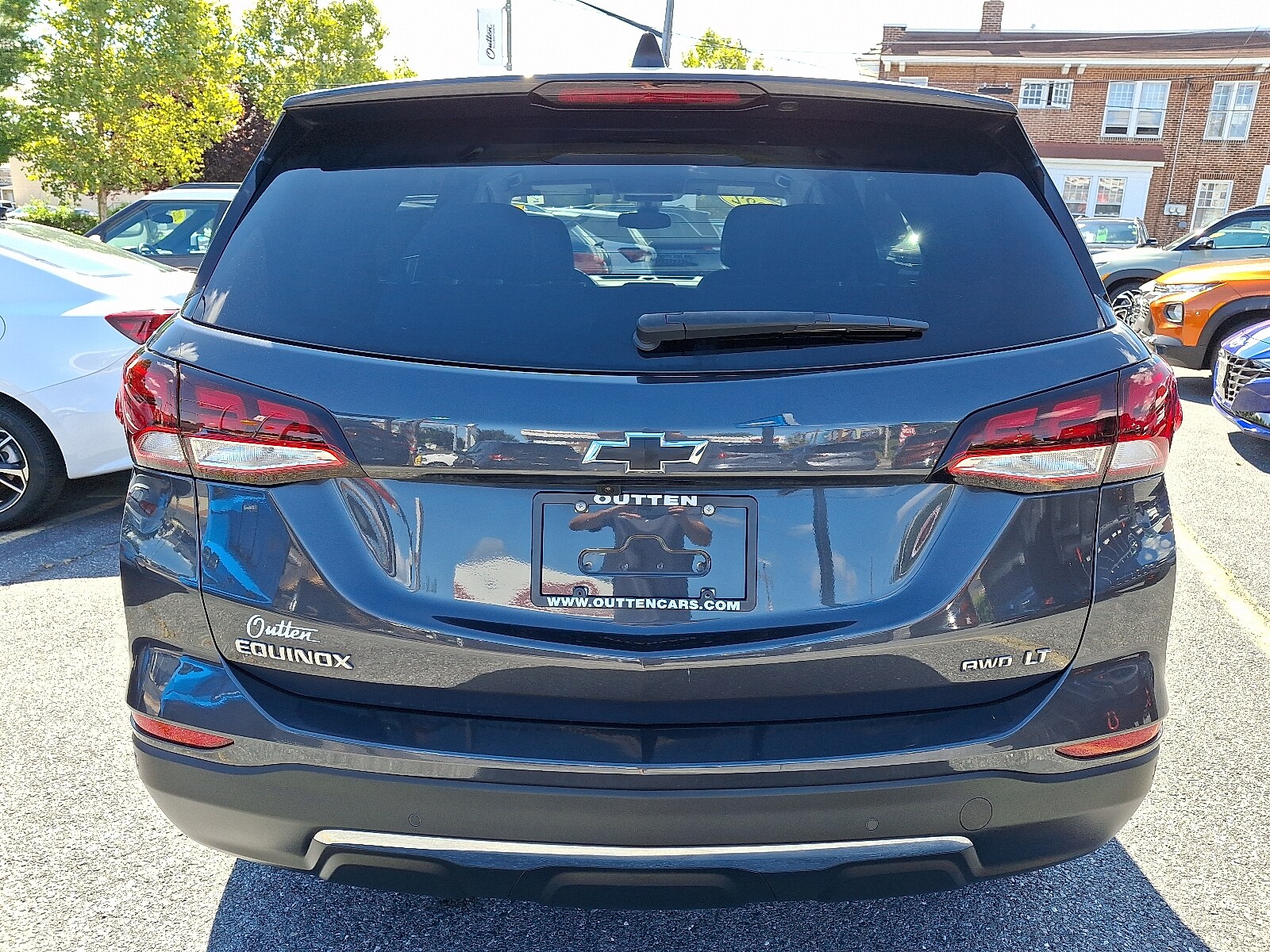 2022 Chevrolet Equinox LT photo 3