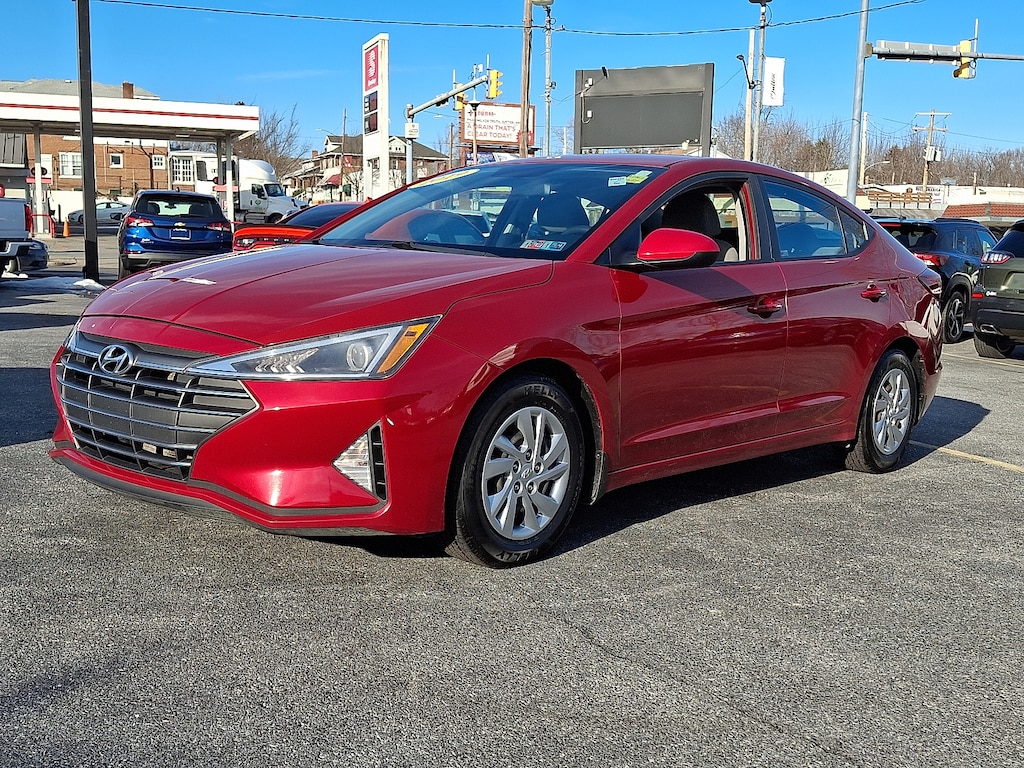 Used 2019 Hyundai Elantra SE Sedan