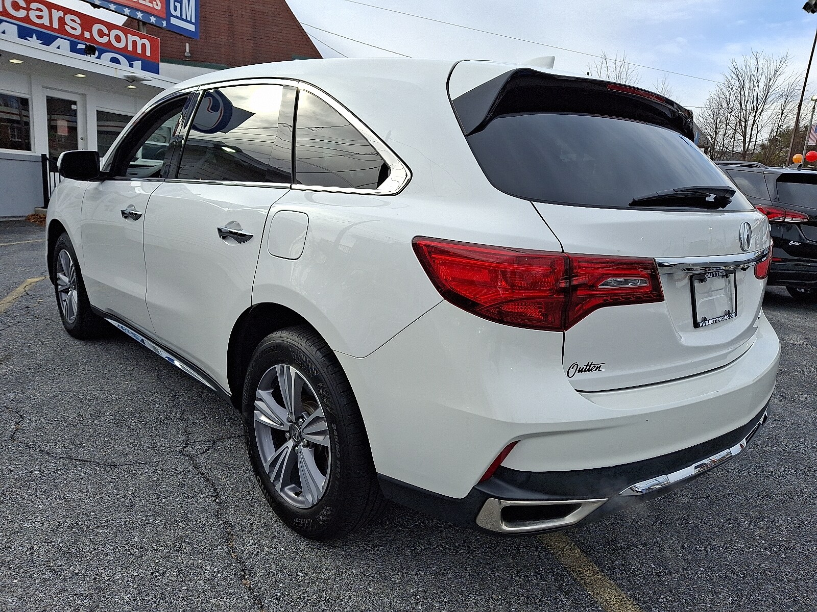 2020 Acura MDX SH-AWD photo 2