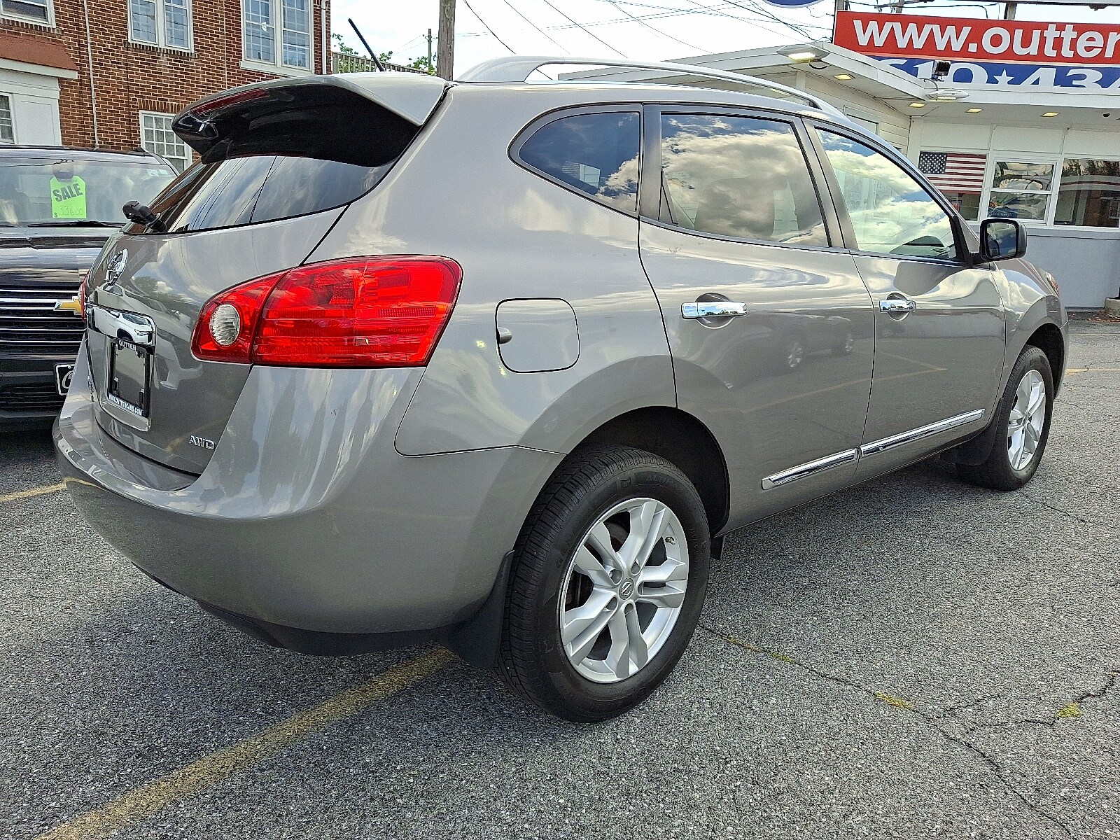 2015 Nissan Rogue Select S photo 3