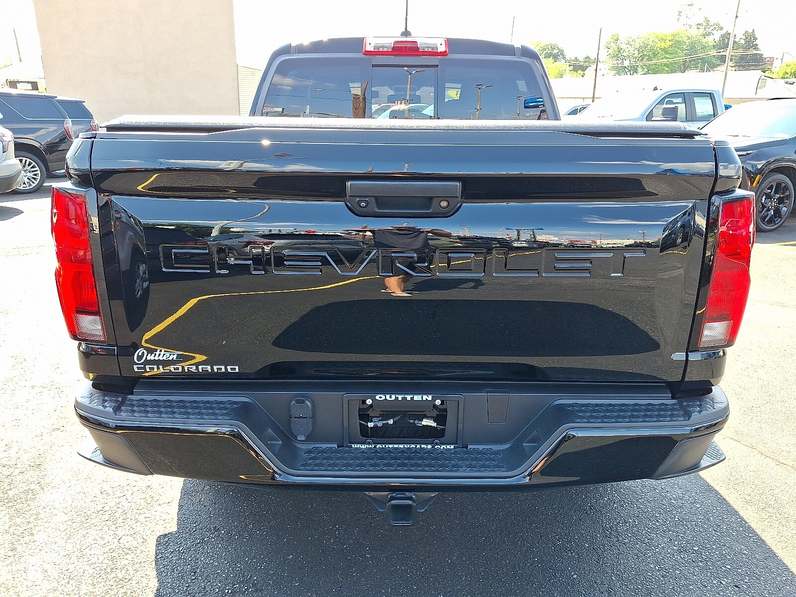 2023 Chevrolet Colorado Z71 photo 3