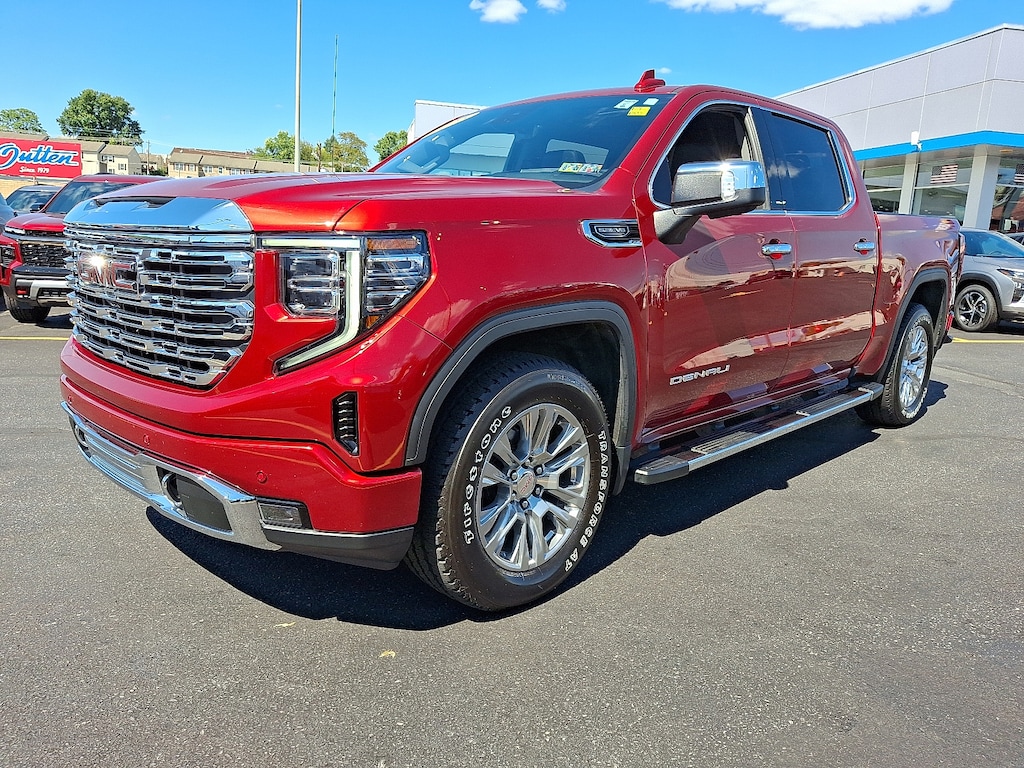 Used 2023 GMC Sierra 1500 4WD Crew Cab Short Box Denali Truck Crew Cab