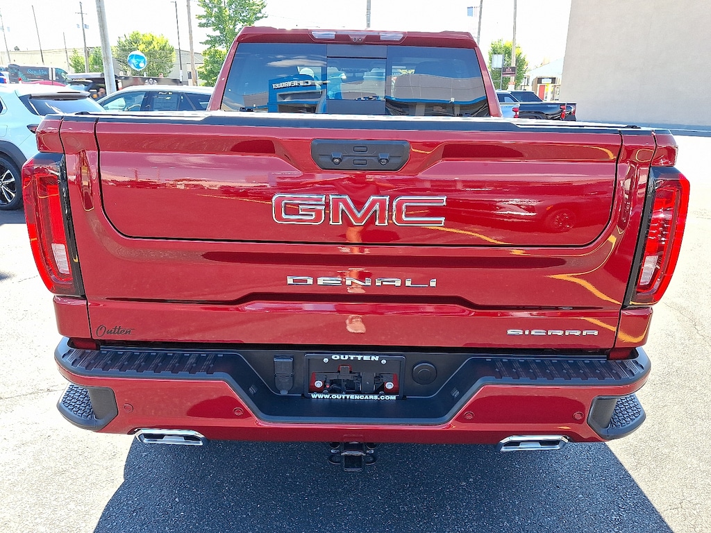 Used 2023 GMC Sierra 1500 4WD Crew Cab Short Box Denali Truck Crew Cab