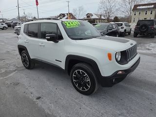 2023 Jeep Renegade Latitude SUV