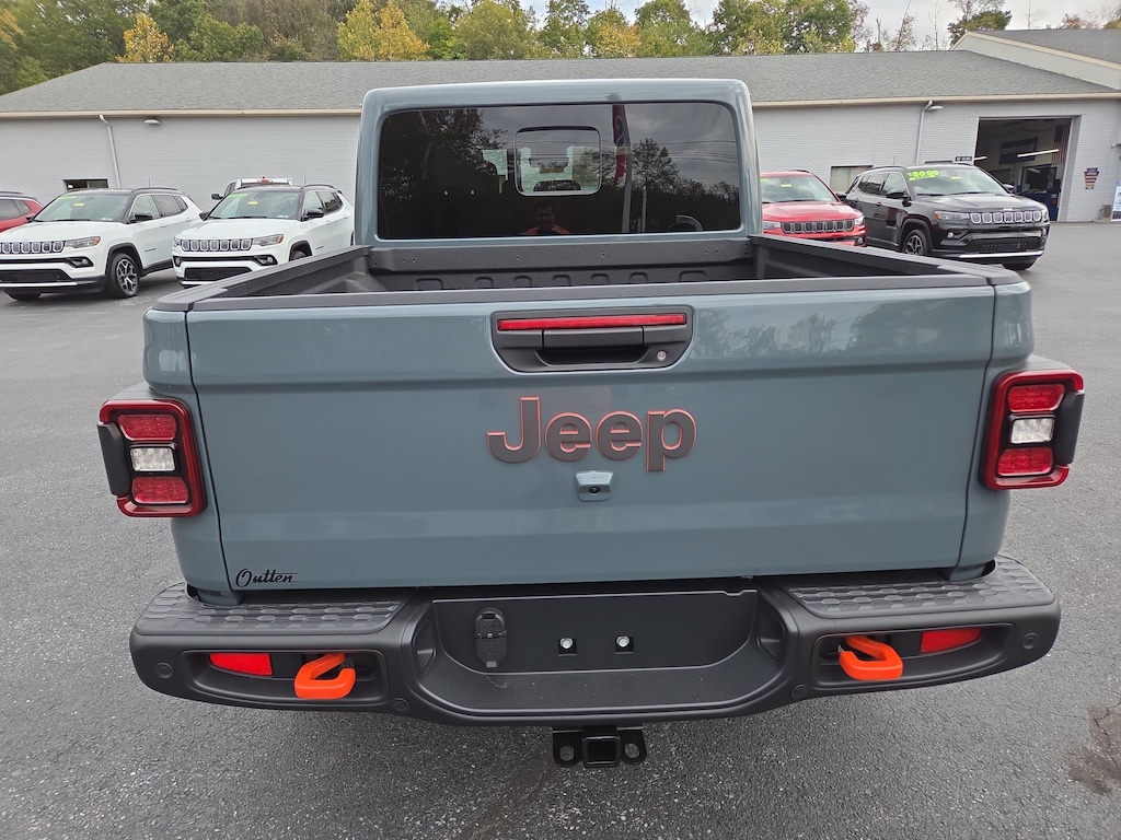 New 2025 Jeep Gladiator MOJAVE X 4X4 Pickup