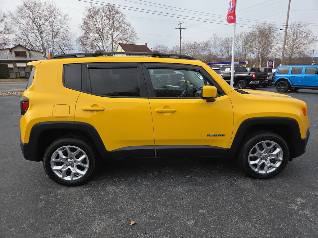 Used 2016 Jeep Renegade Latitude 4x4 SUV
