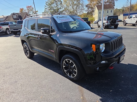 2023 Jeep Renegade Trailhawk SUV