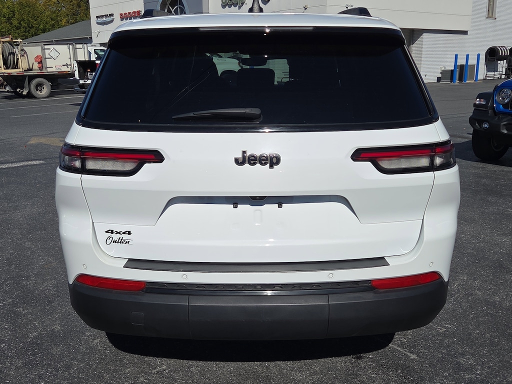 Certified 2024 Jeep Grand Cherokee L Laredo SUV
