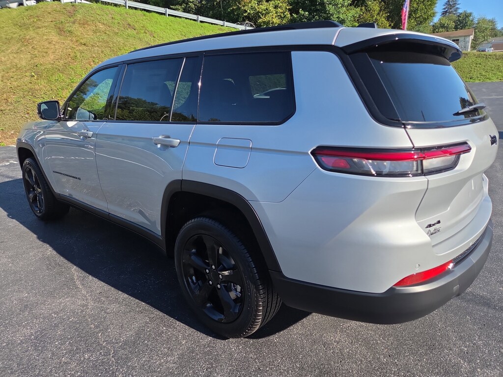 New 2025 Jeep Grand Cherokee L LIMITED 4X4 Sport Utility