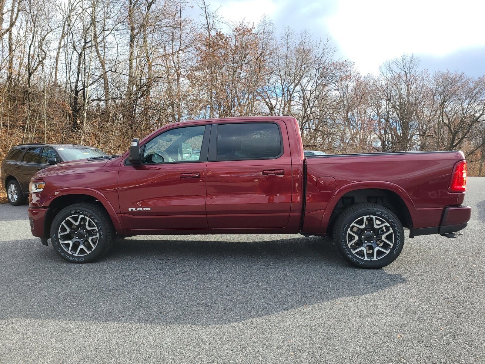 2025 Ram 1500 Laramie photo 2
