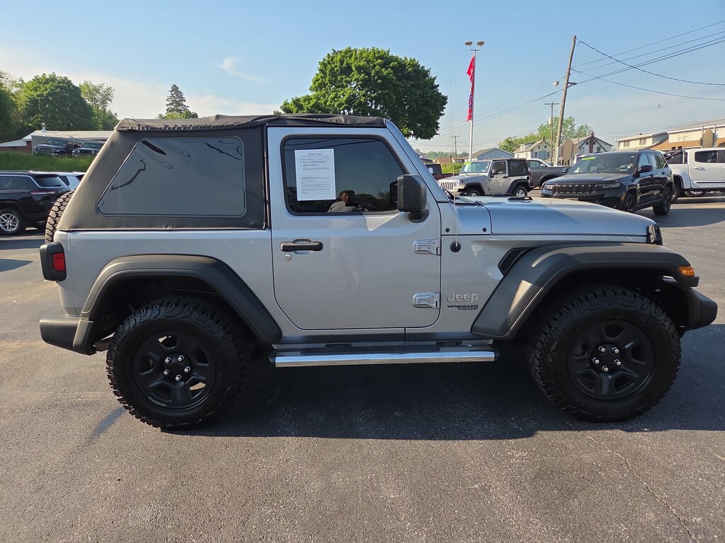 Used 2021 Jeep Wrangler Sport SUV