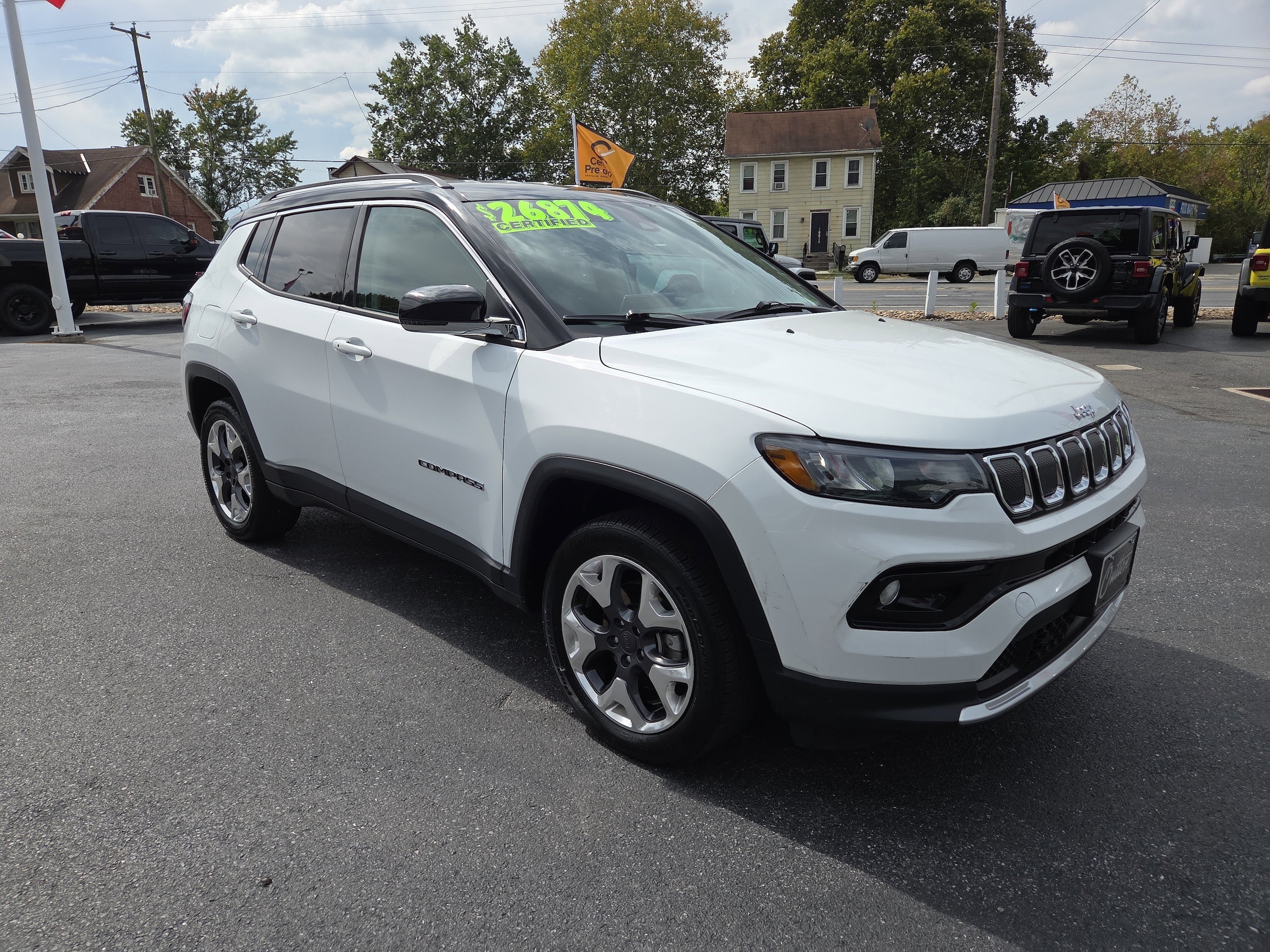 2022 Jeep Compass Limited's photo