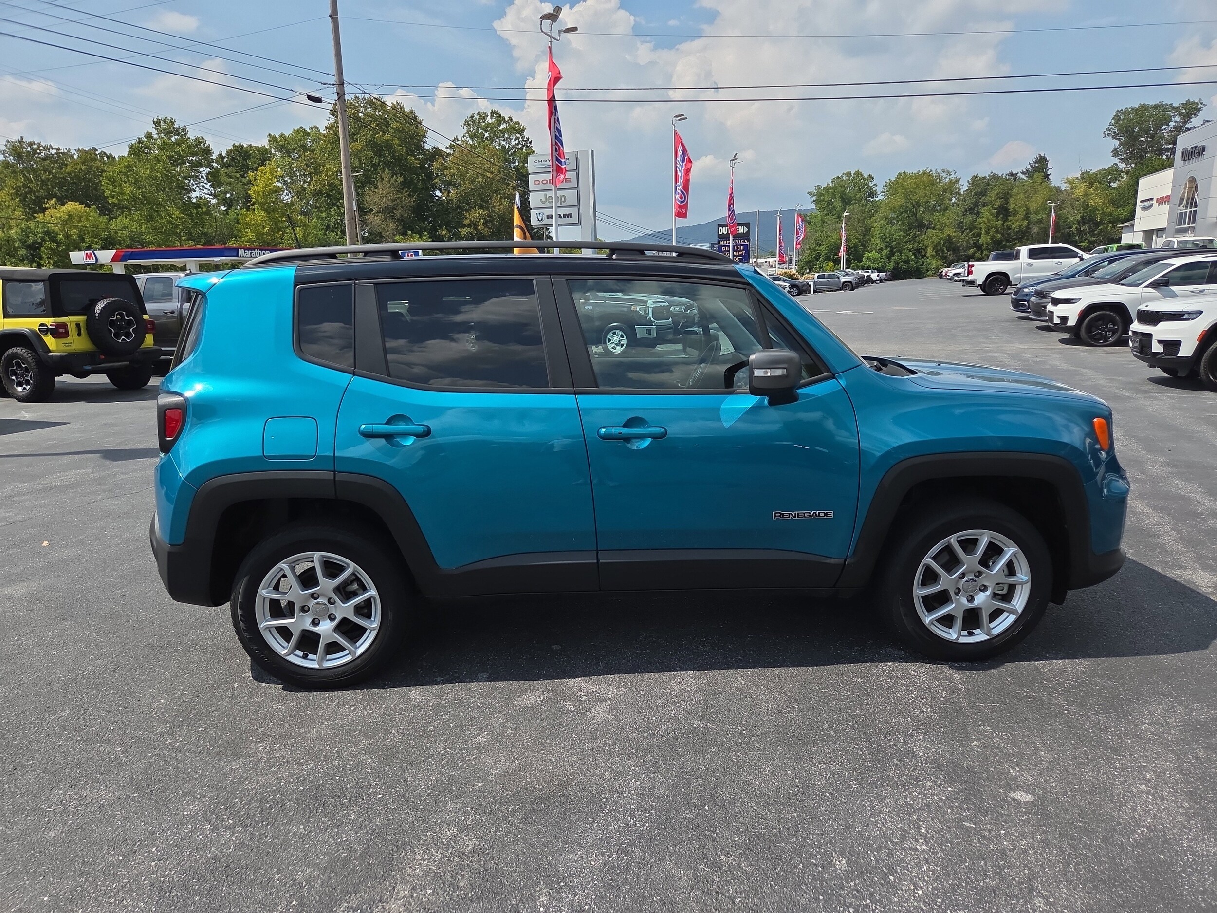 2021 Jeep Renegade Limited photo 2
