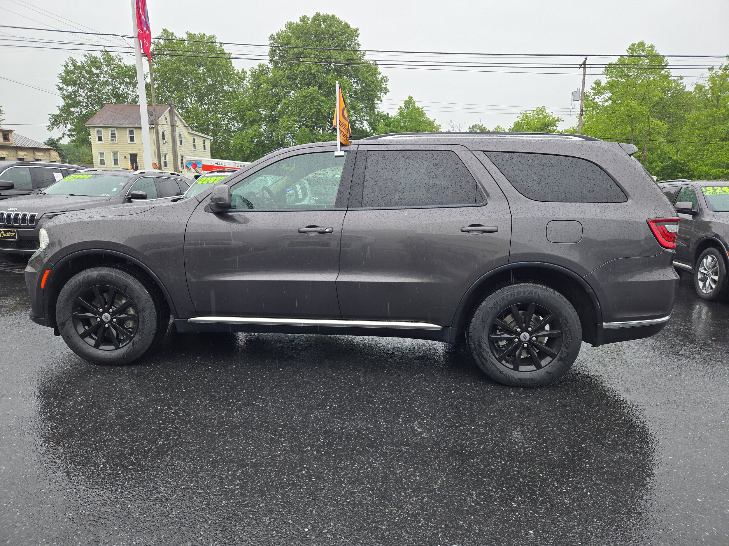 2021 Dodge Durango SXT Plus photo 3