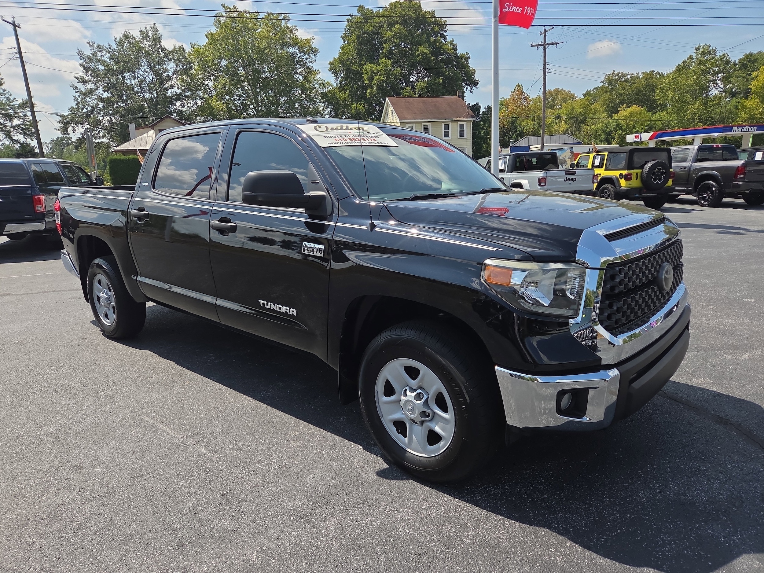 2019 Toyota Tundra SR5's photo