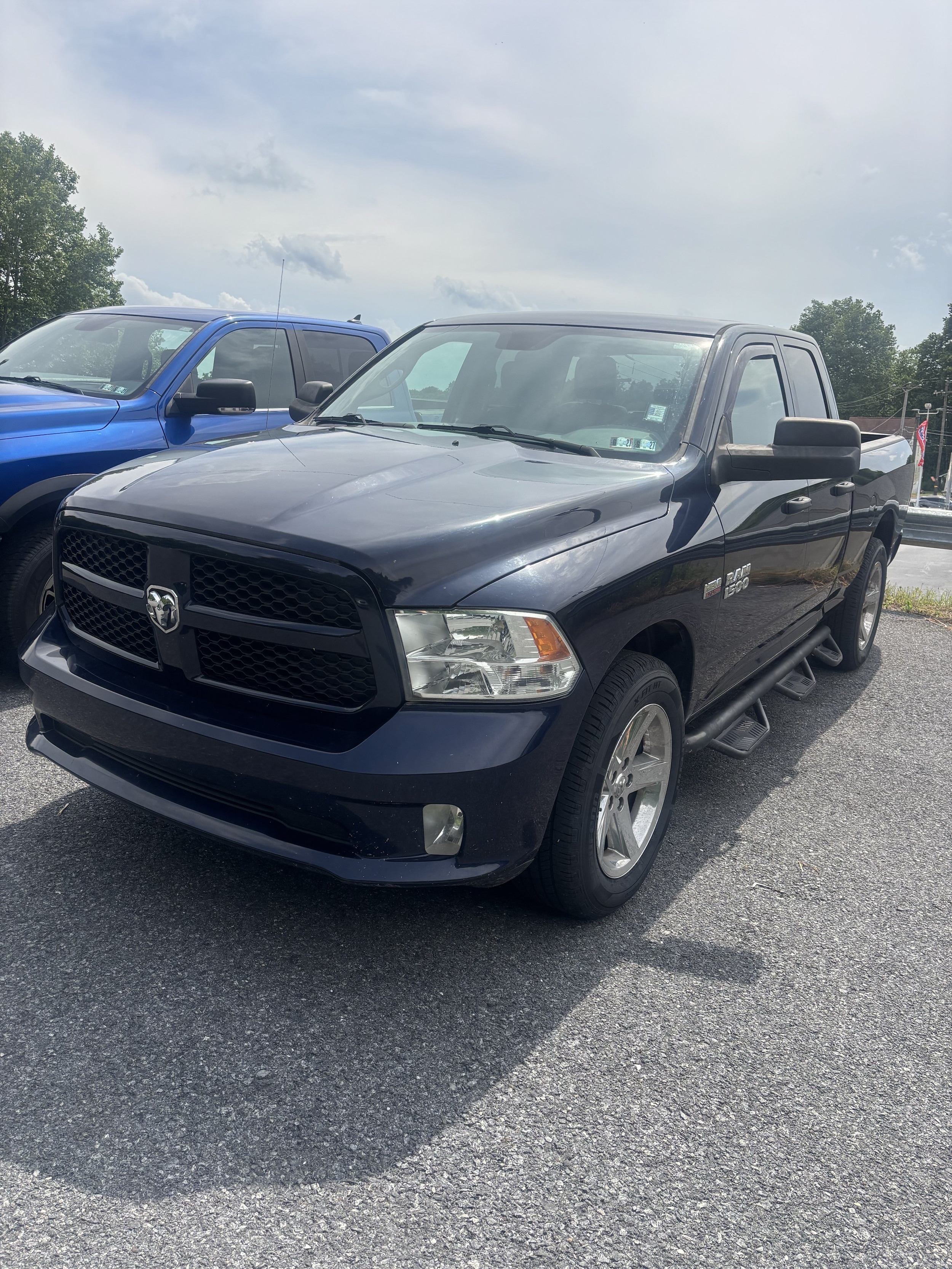 2017 RAM 1500 Express 4x4 Quad Cab 6'4's photo