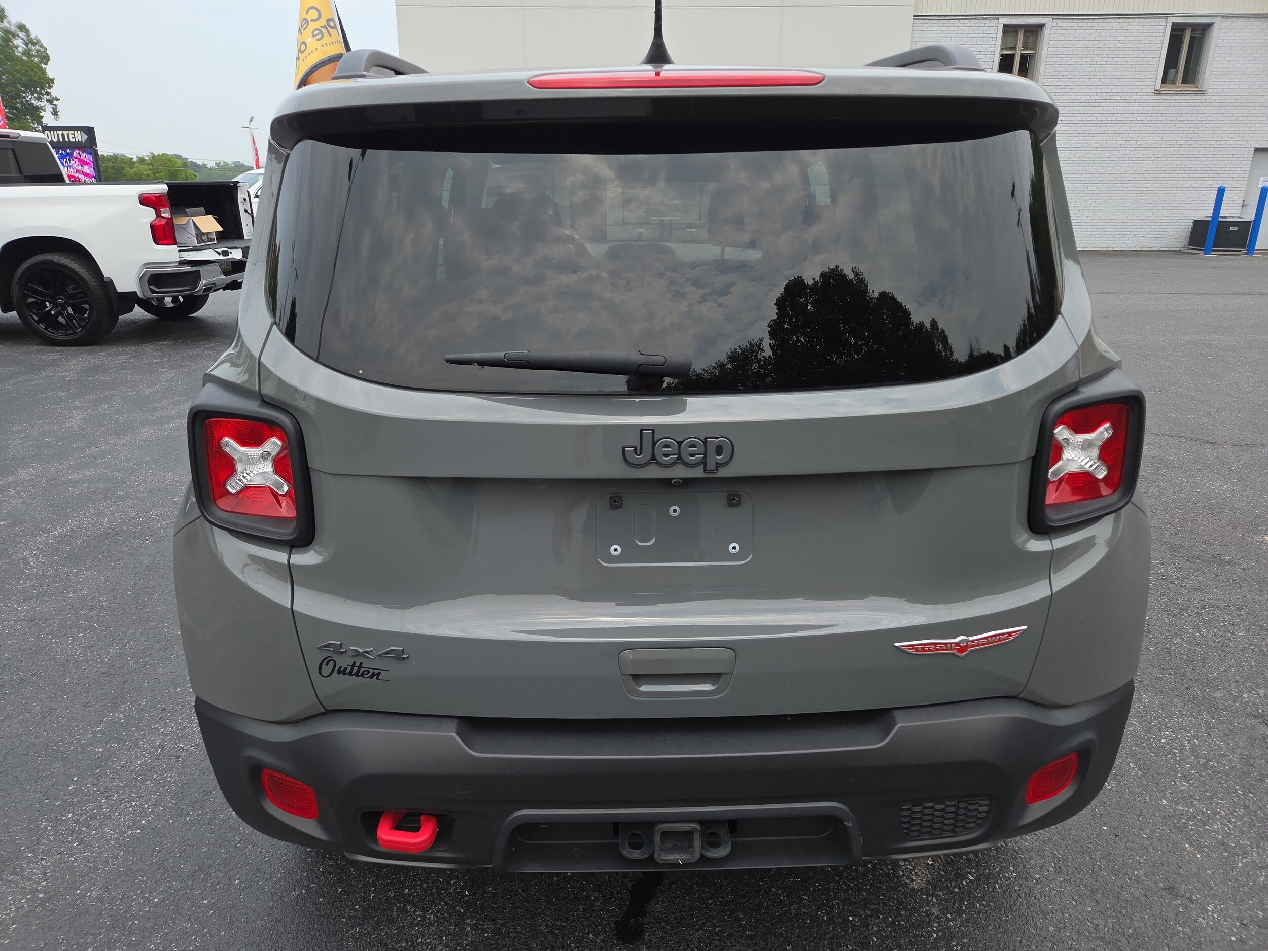 2022 Jeep Renegade Trailhawk photo 4