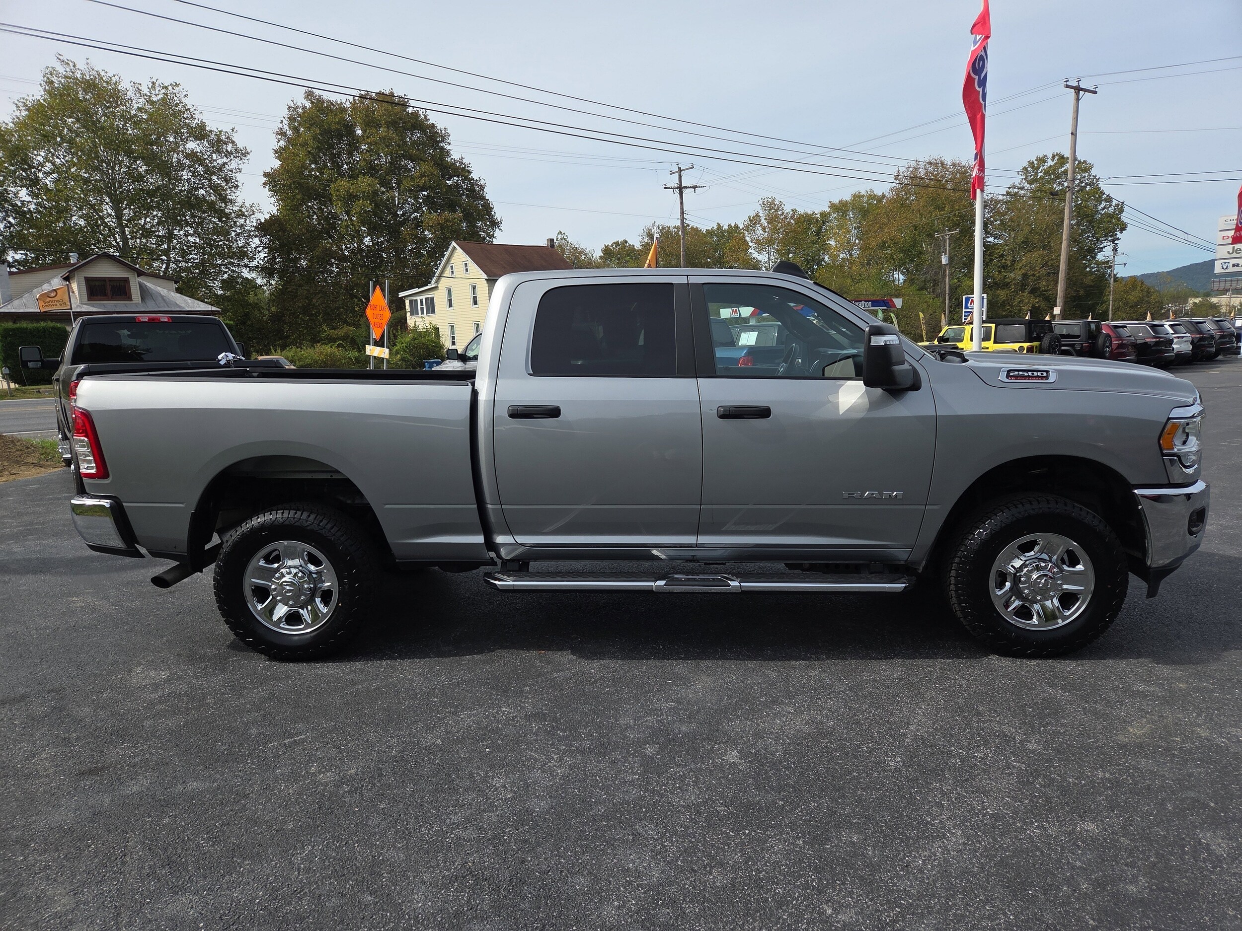 2024 Ram 2500 Big Horn photo 2