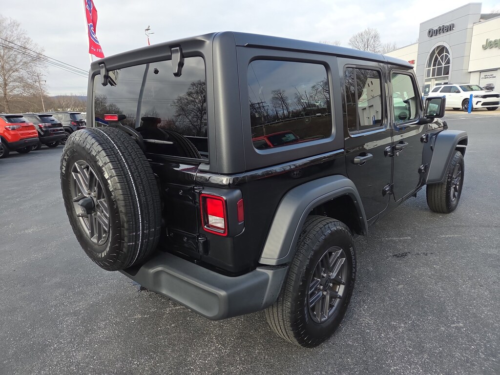 Used 2024 Jeep Wrangler Sport SUV