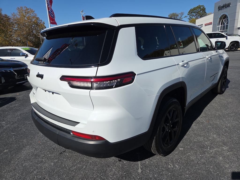 Certified 2024 Jeep Grand Cherokee L Laredo SUV