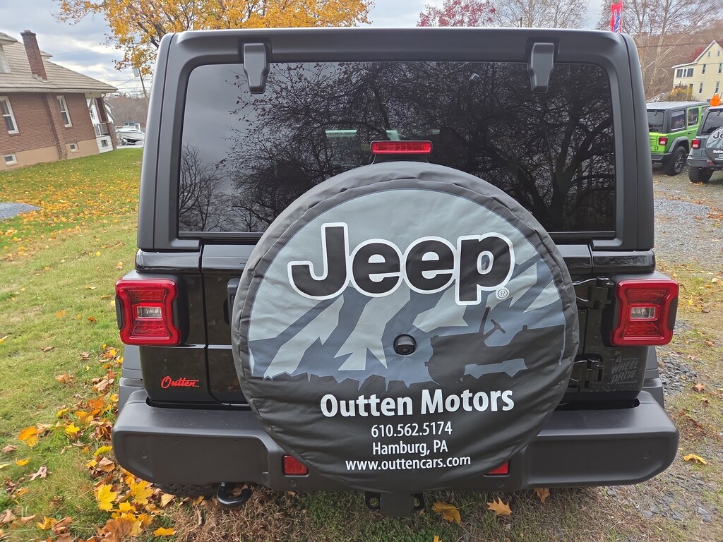 New 2026 Jeep Wrangler 4-DOOR WILLYS Sport Utility