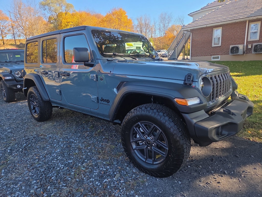 New 2026 Jeep Wrangler 4-DOOR SPORT S Sport Utility