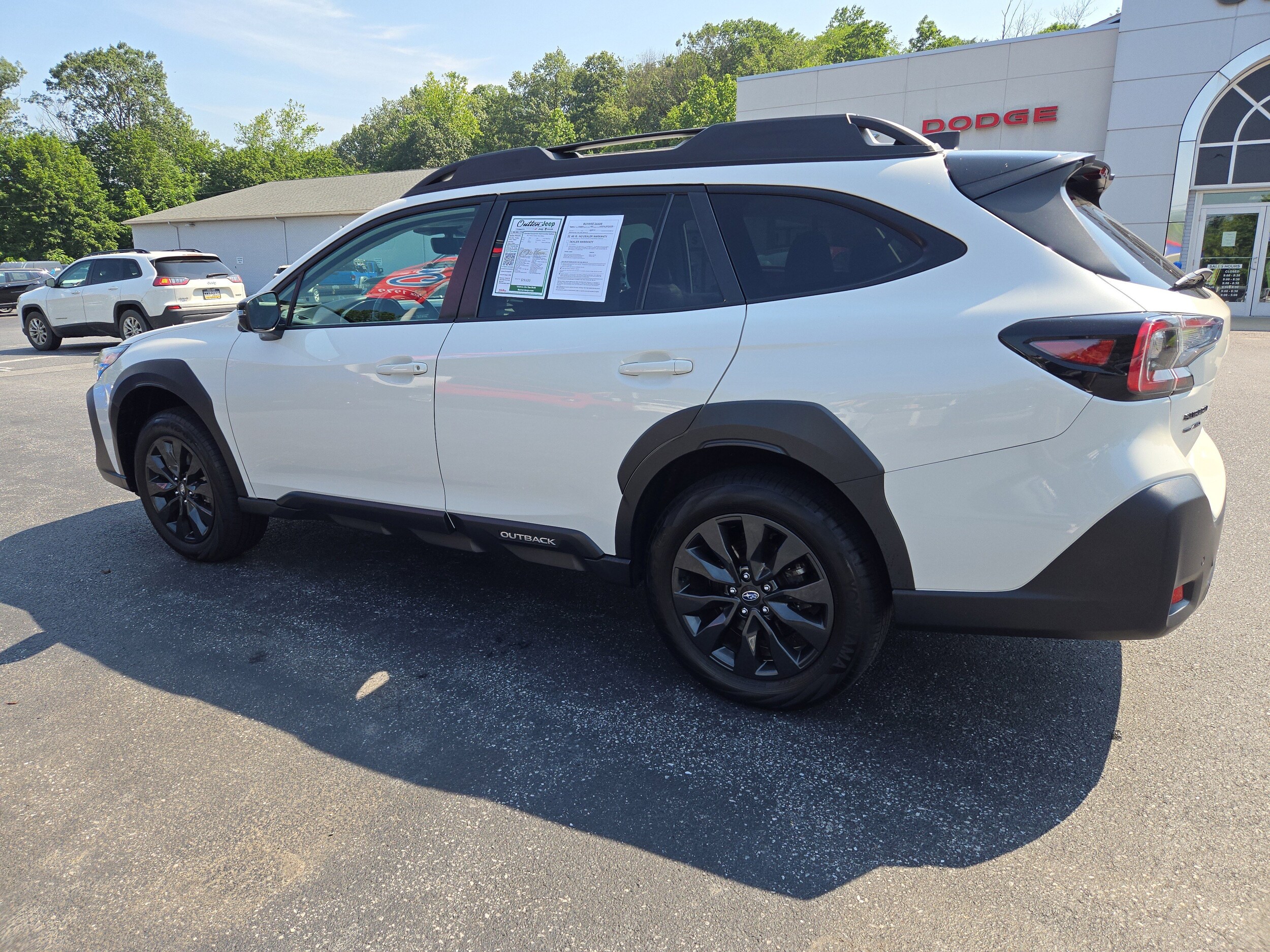 2023 Subaru Outback Onyx Edition photo 4