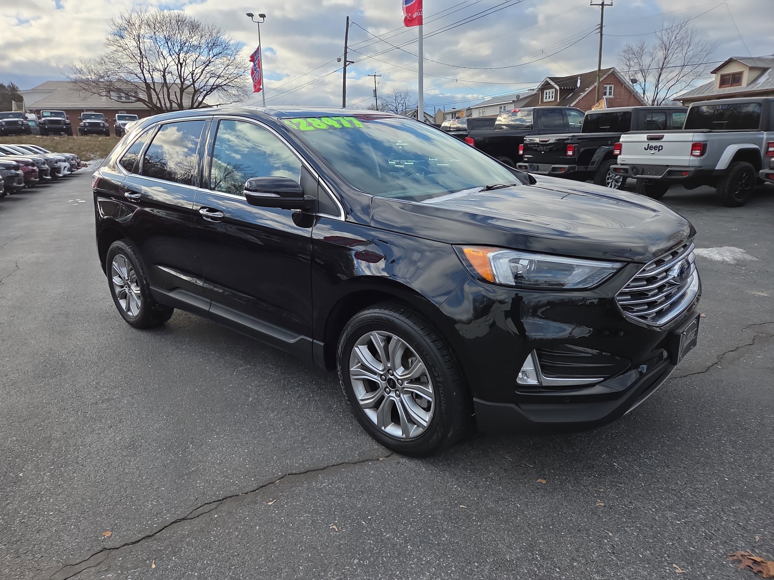 2024 Ford Edge Titanium's photo