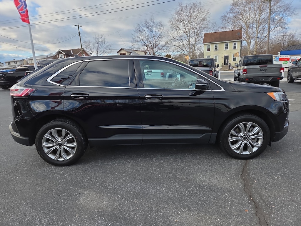 Certified 2024 Ford Edge Titanium SUV