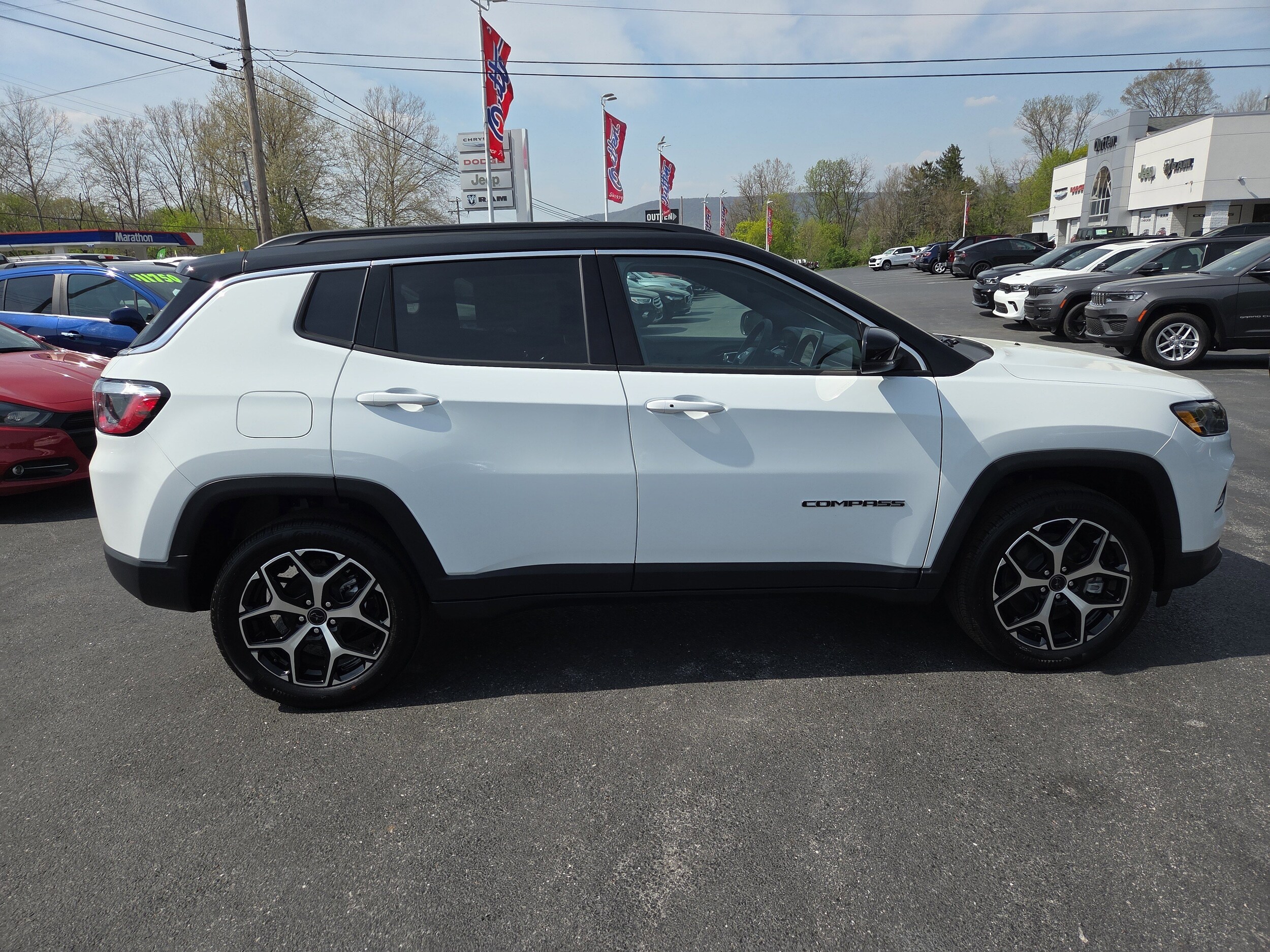 2025 Jeep Compass Limited photo 2