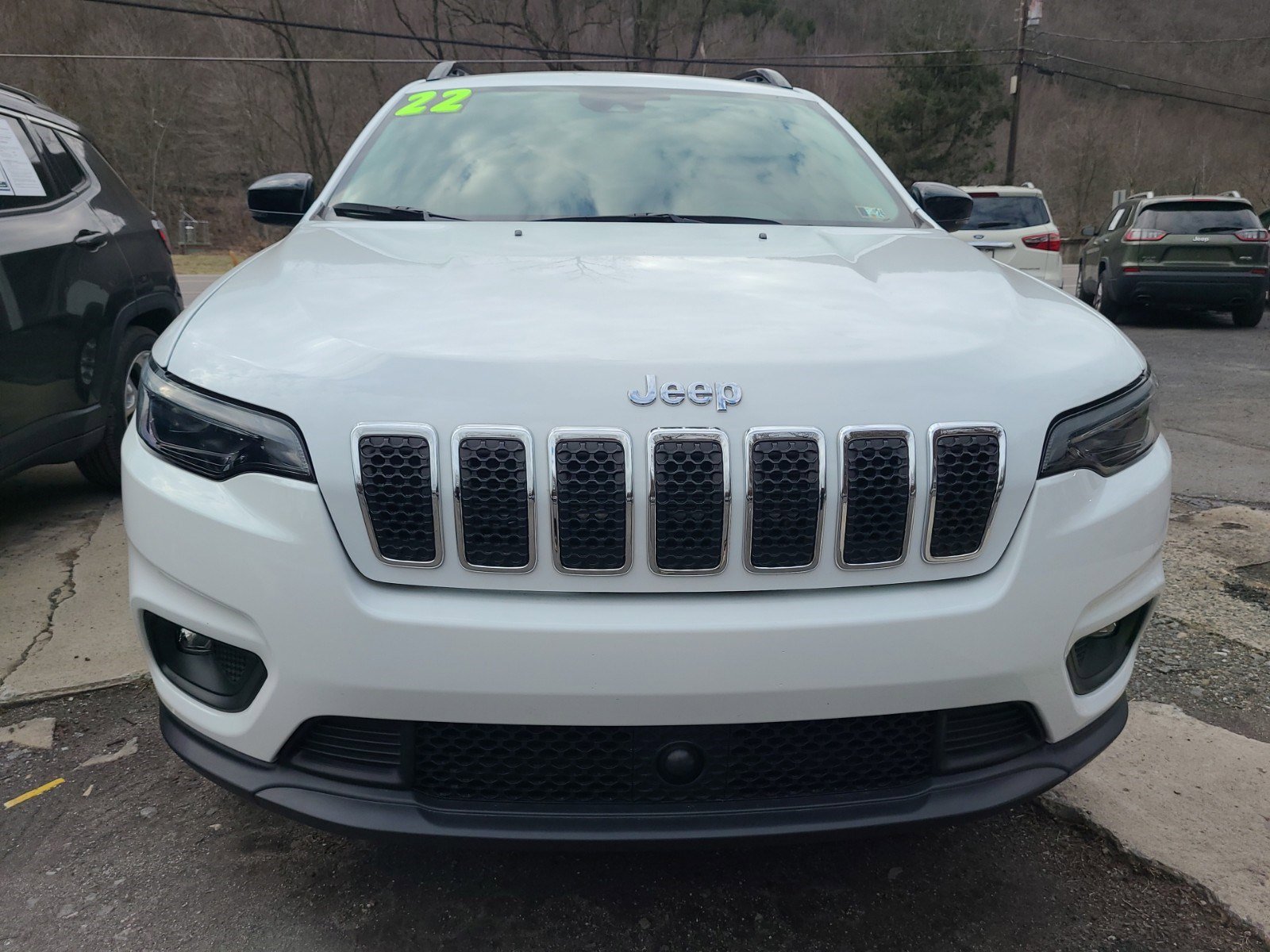 Used 2022 Jeep Cherokee Latitude Lux with VIN 1C4PJMMN4ND544591 for sale in Tamaqua, PA