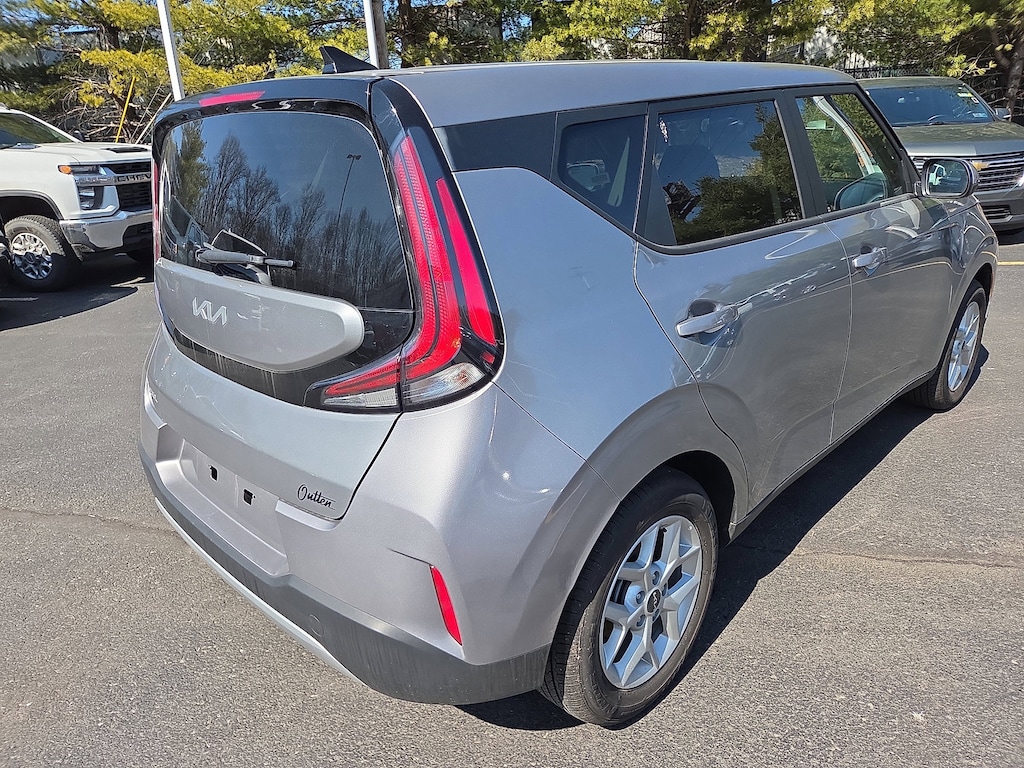 Used 2025 Kia Soul Hatchback