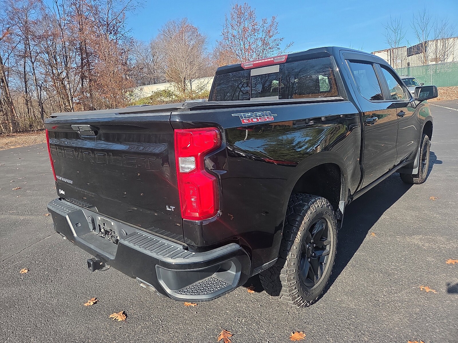 2022 Chevrolet Silverado 1500 LT Trail Boss photo 3