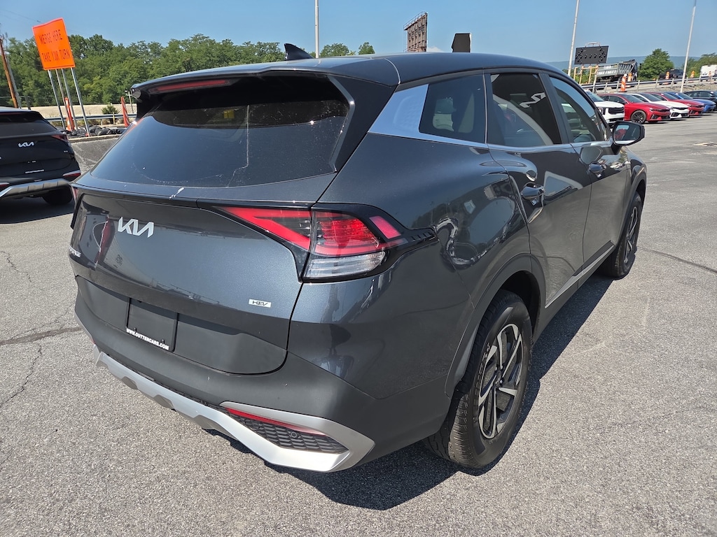 Used 2023 Kia Sportage Hybrid LX AWD SUV