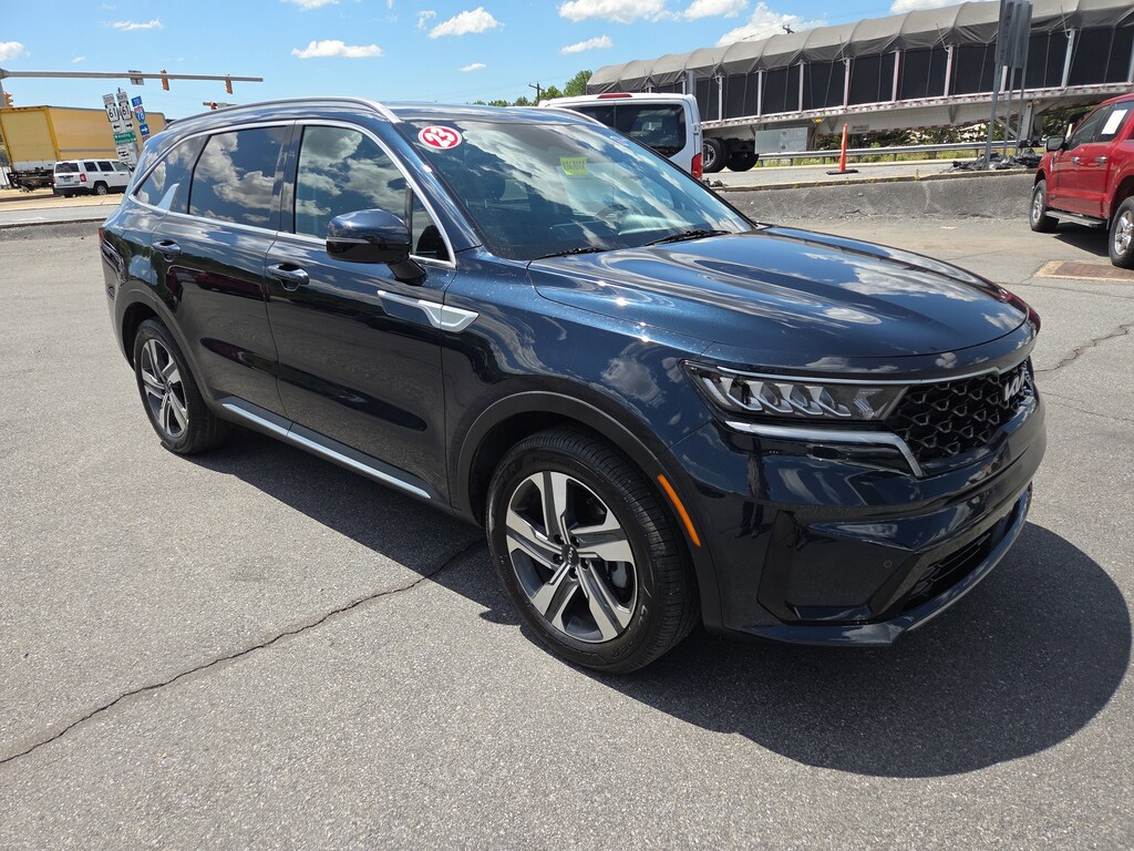 Used 2023 Kia Sorento Hybrid EX AWD SUV