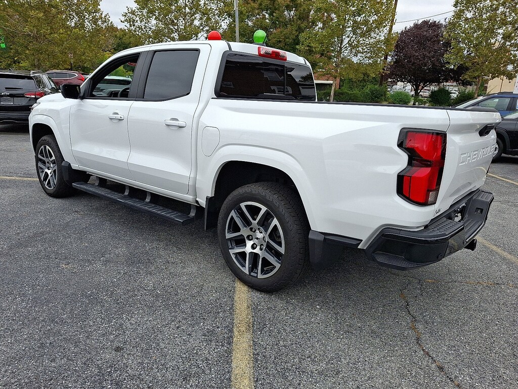 Used 2024 Chevrolet Colorado 4WD Z71 Truck Crew Cab