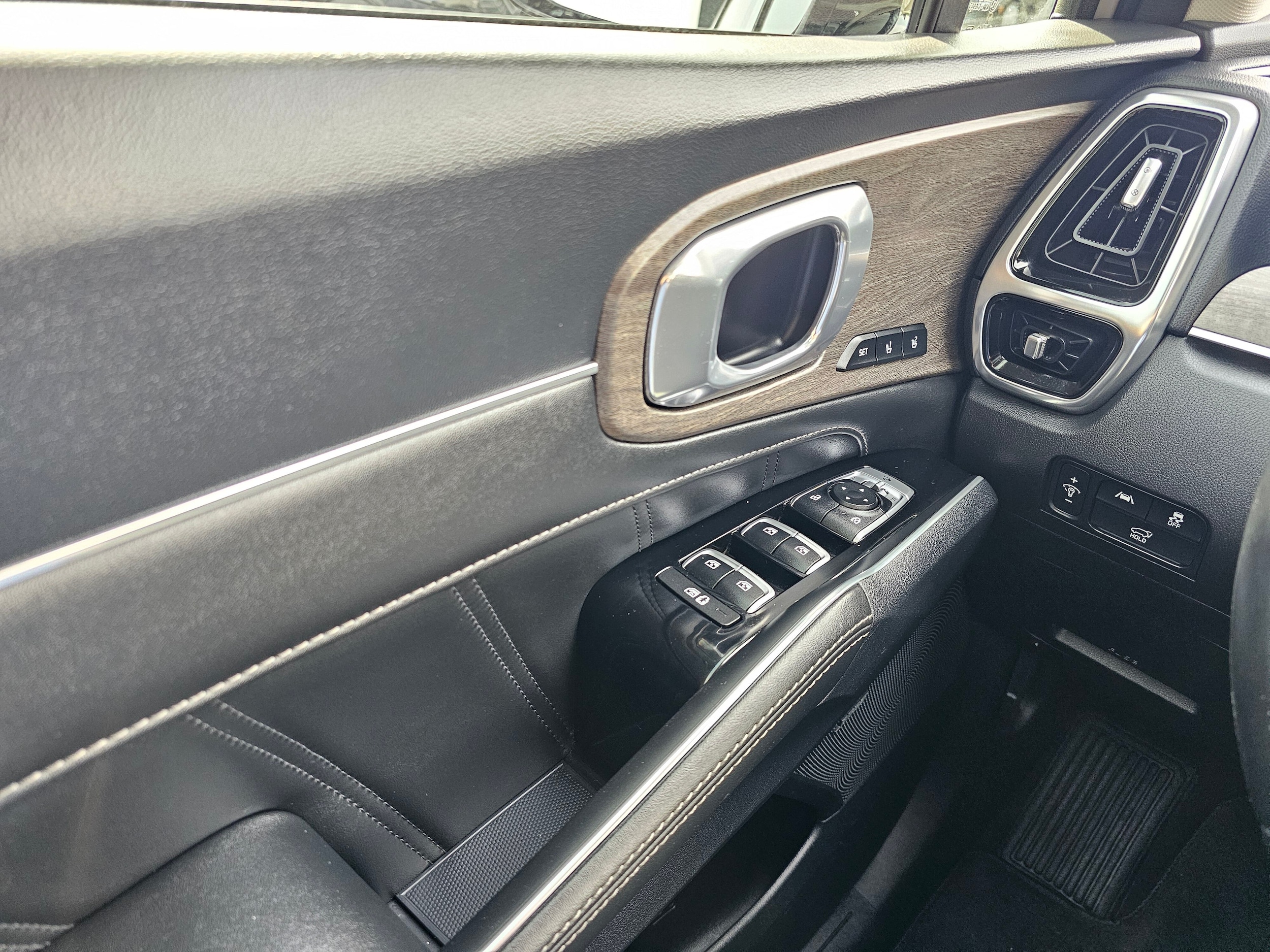 2023 Kia Sorento SX Prestige - Photo 27
