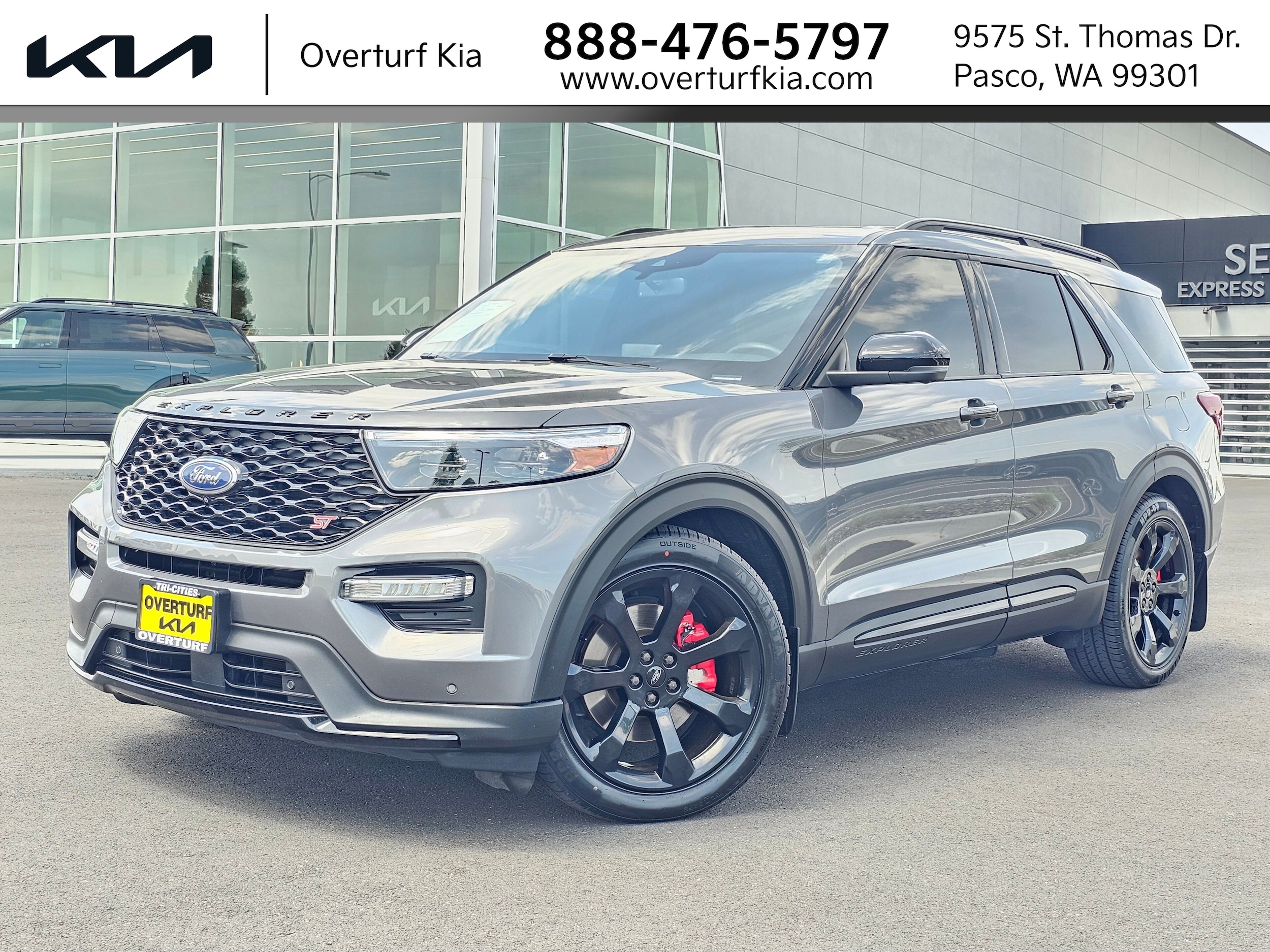 2022 Ford Explorer ST 4WD's photo