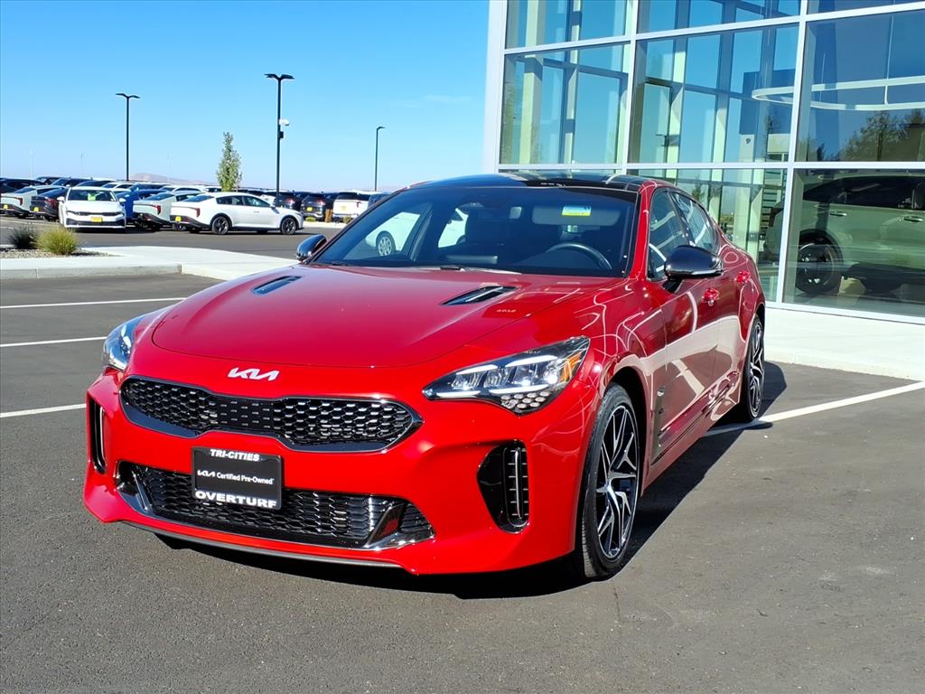 2023 Kia Stinger GT-Line photo 3