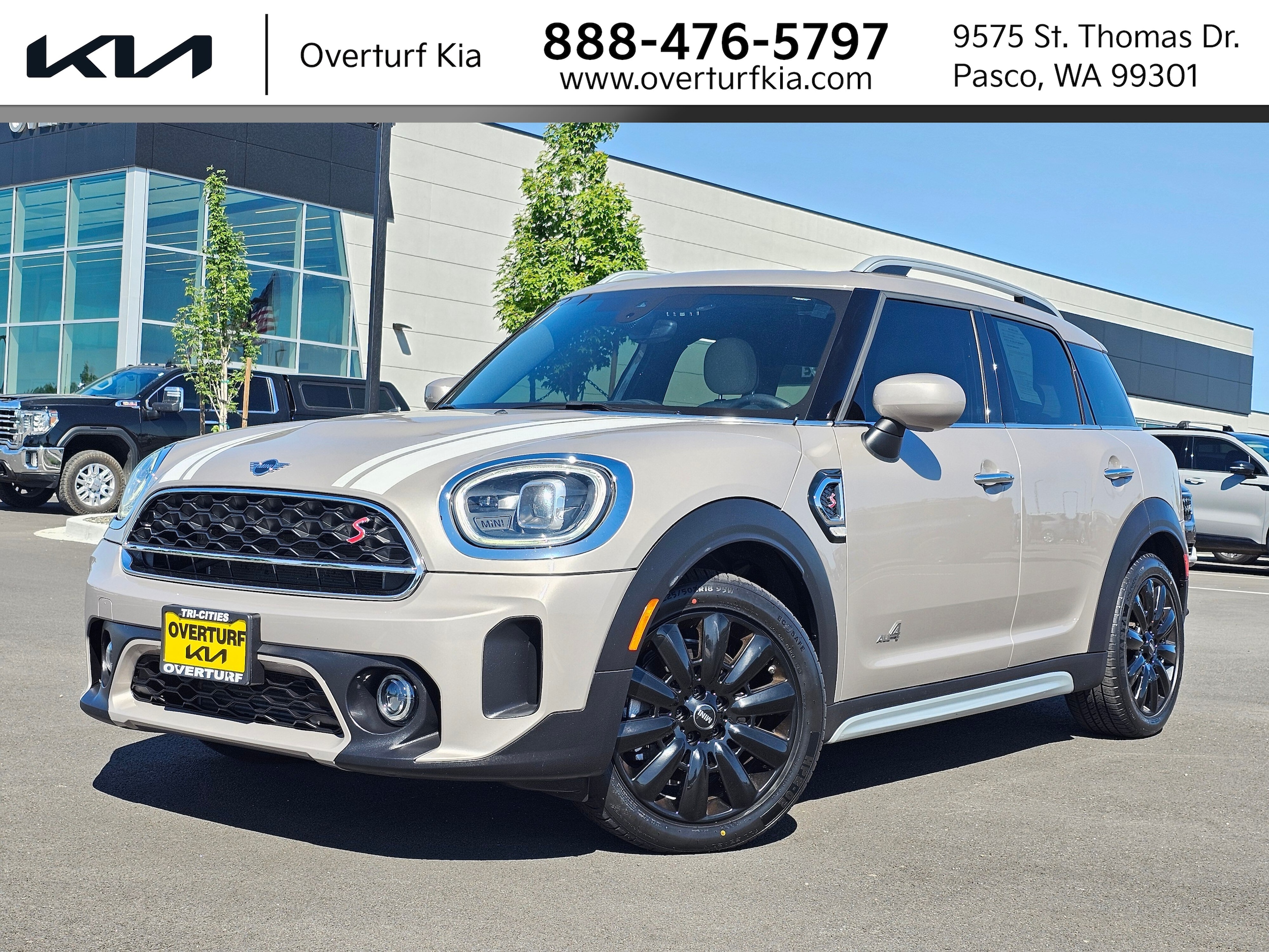 2023 MINI Countryman S ALL4's photo