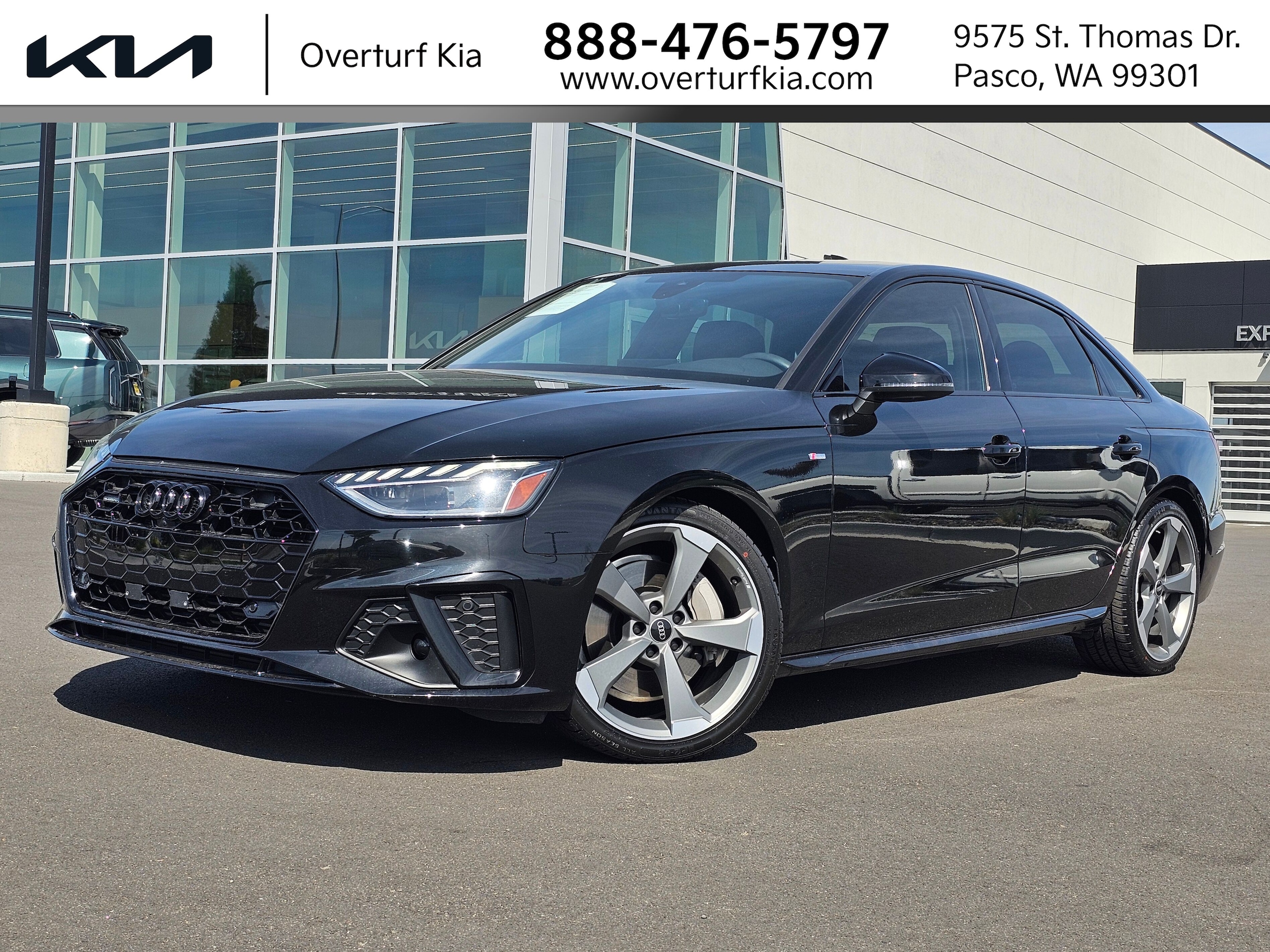 2021 Audi A4 45 quattro S tronic Premium Plus's photo