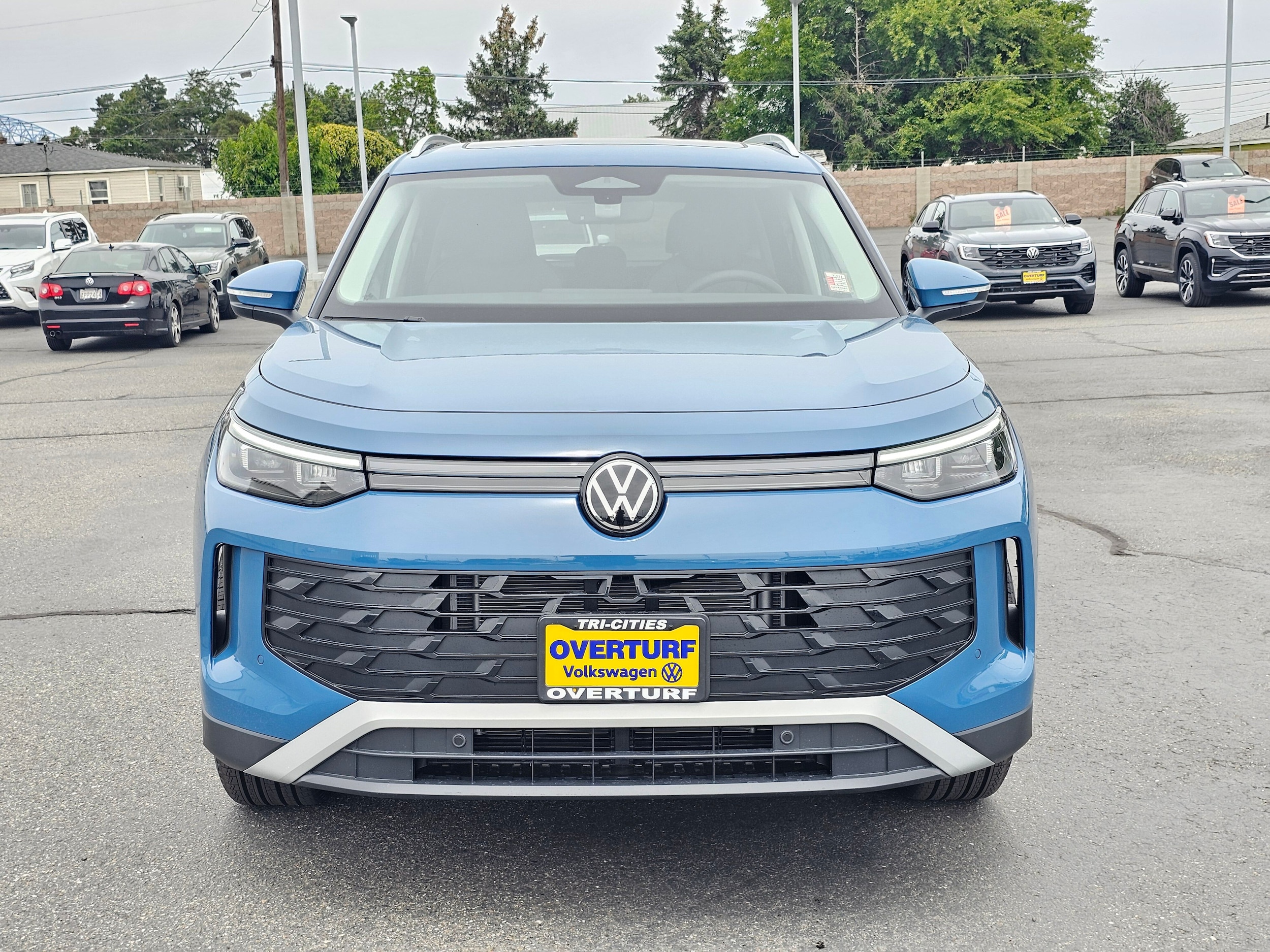 2026 Volkswagen Tiguan SE - Photo 6